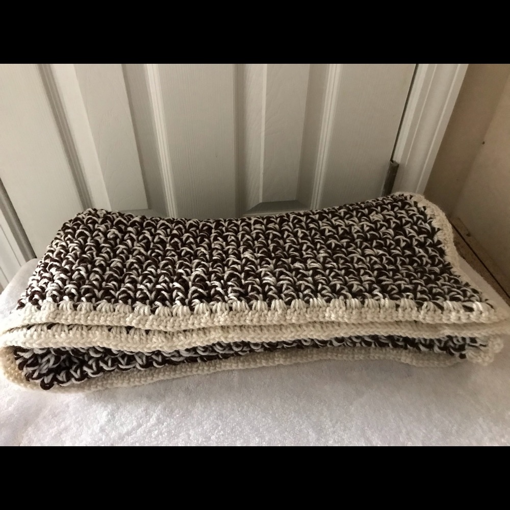 Crocheted blanket